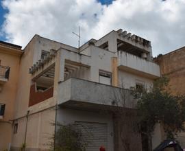 Villa a schiera su tre livelli