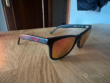 Occhiali da sole oakley frogskins lx
