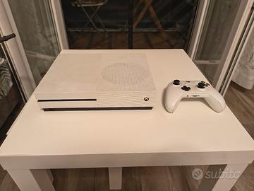 Xbox One S 1TB - Perfetta, con controller e cavi