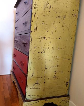 mobile 5 cassetti stile vintage color graffiato