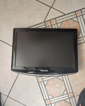 tv samsung 19"