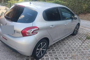 Peugeot  208 2012 1.4 Diesel Sport