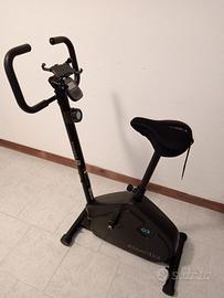 CYCLETTE E SET MANUBRI 20 KG