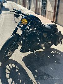 Harley Davidson 883 iron abs