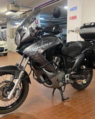 Honda XL 700 VA Transalp anno 2009 km 50000 Full O