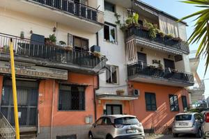 NEGOZIO A MELITO DI NAPOLI