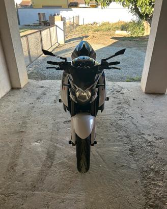Suzuki GSX-S 750 Yugen Carbon