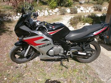 Suzuki gsf 500 carenata