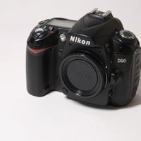 Nikon D90