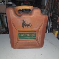 latta kerosene api vintage