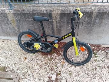 Bici btwin bimbo 16 supereroi