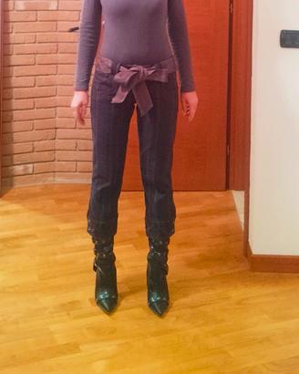 Pinocchietto vintage con cinturino in pelle 