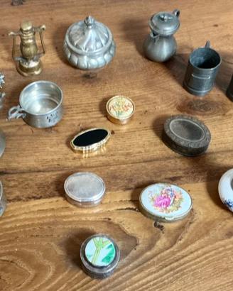 oggetti da collezione porta pasticche leggi bene