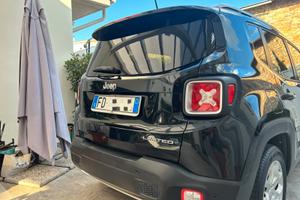 Jeep Renegade 1600  Multijet  120 CV nera.  Km184.