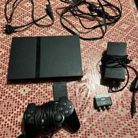 PlayStation 2 + 6 giochi + memory card