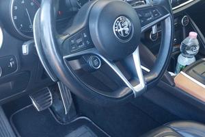 alfa romeo  stelvio 210cv 
