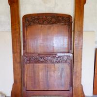 Testiere Letto antiche in massello scolpite a mano