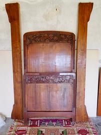 Testiere Letto antiche in massello scolpite a mano