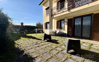 ESCLUSIVO QUADRILOCALE CON TAVERNA E GIARDINO