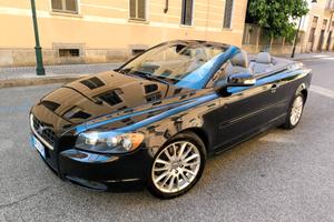 Volvo C70 2.4 20V 140 CV Summum