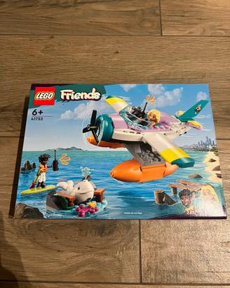 Lego friends