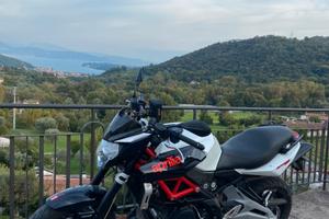 Aprilia Shiver 750 2012