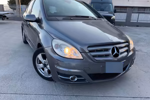 Mercedes Benz B180 CDi  premium 2010