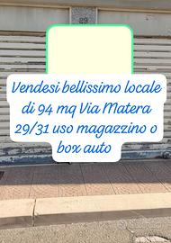 Locale di 94 mq uso magazzino o box auto