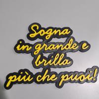 Scritta da parete "Sogna in grande"