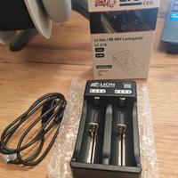 Caricatore duale LIONcell LC 210.