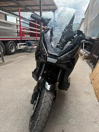 XADV 2026 Nero