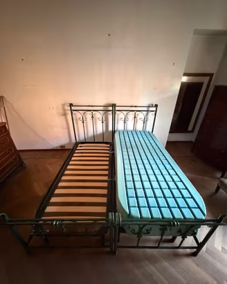 Coppia Letti Singoli Ferro Battuto + Reti a Doghe