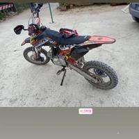 Pit bike