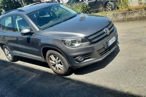 Auto tiguan 2.0 tdi