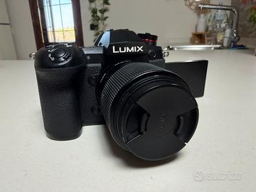 Panasonic Lumix G9 + Sigma 30mm f/1.4