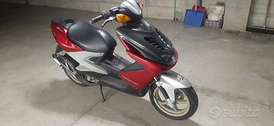 YAMAHA Aerox