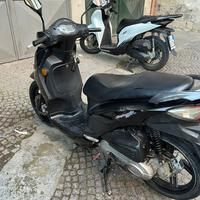 Scooter sym symphony sr 50