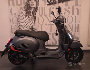 Piaggio Vespa 310 GTS hpe SUPER SPORT E5+