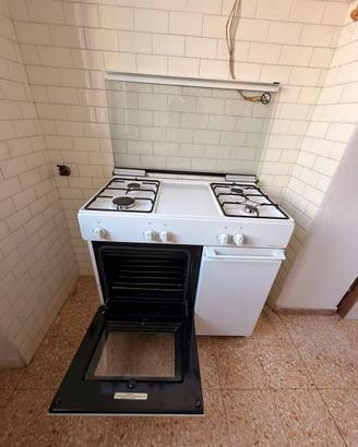 Cucina a Gas De Longhi 4 fuochi con forno