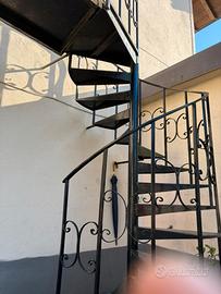 Scala a chiocciola in ferro