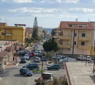 Appartamento "super attico" e un rustico