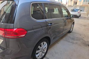 Touran  7 posti