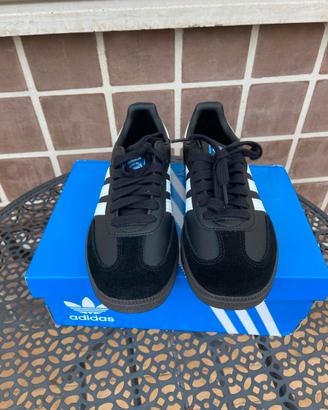 Adidas Samba