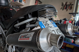 Ducati Monster 600 cc del 2001