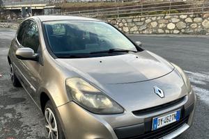 Renault clio 2009