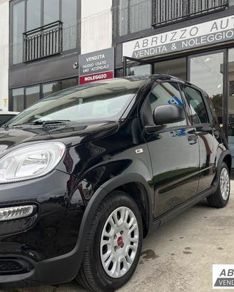 FIAT Panda 1.0 FireFly Hybrid 29.000 KM Venduta