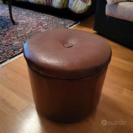 Pouf Vintage in Pelle Marrone – Design & Qualità