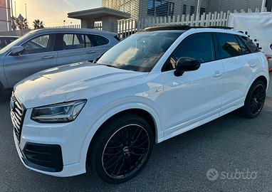 Audi Q2 S-Line Edition Identity Black