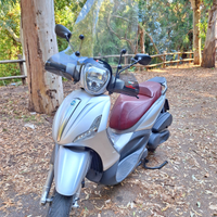 Piaggio beverly 350 sport