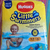 Pacco integro pannolini-costumini Huggies